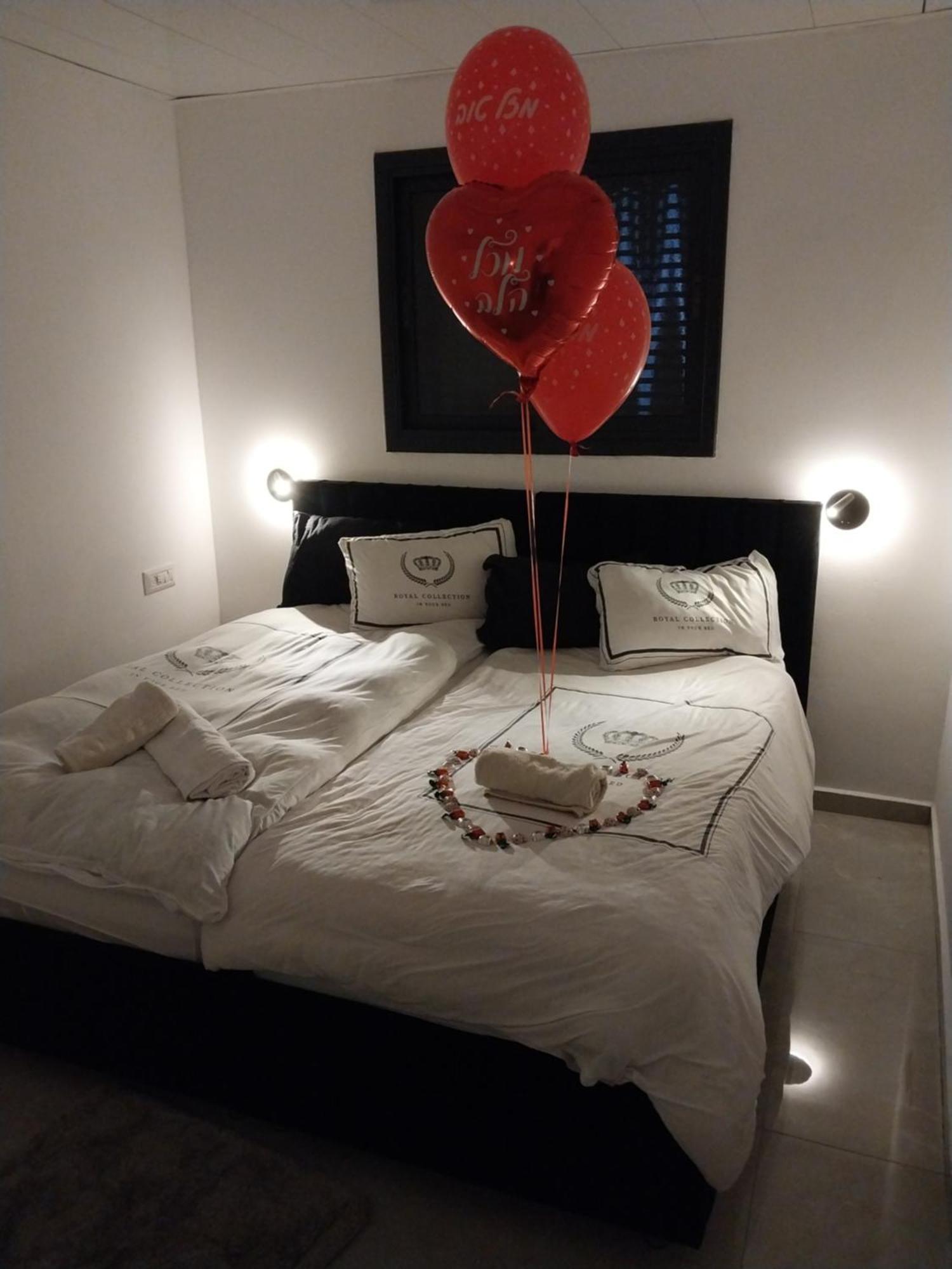 Appartement שירת דבורה בבני ברק à Giv'at Shemu'el Extérieur photo