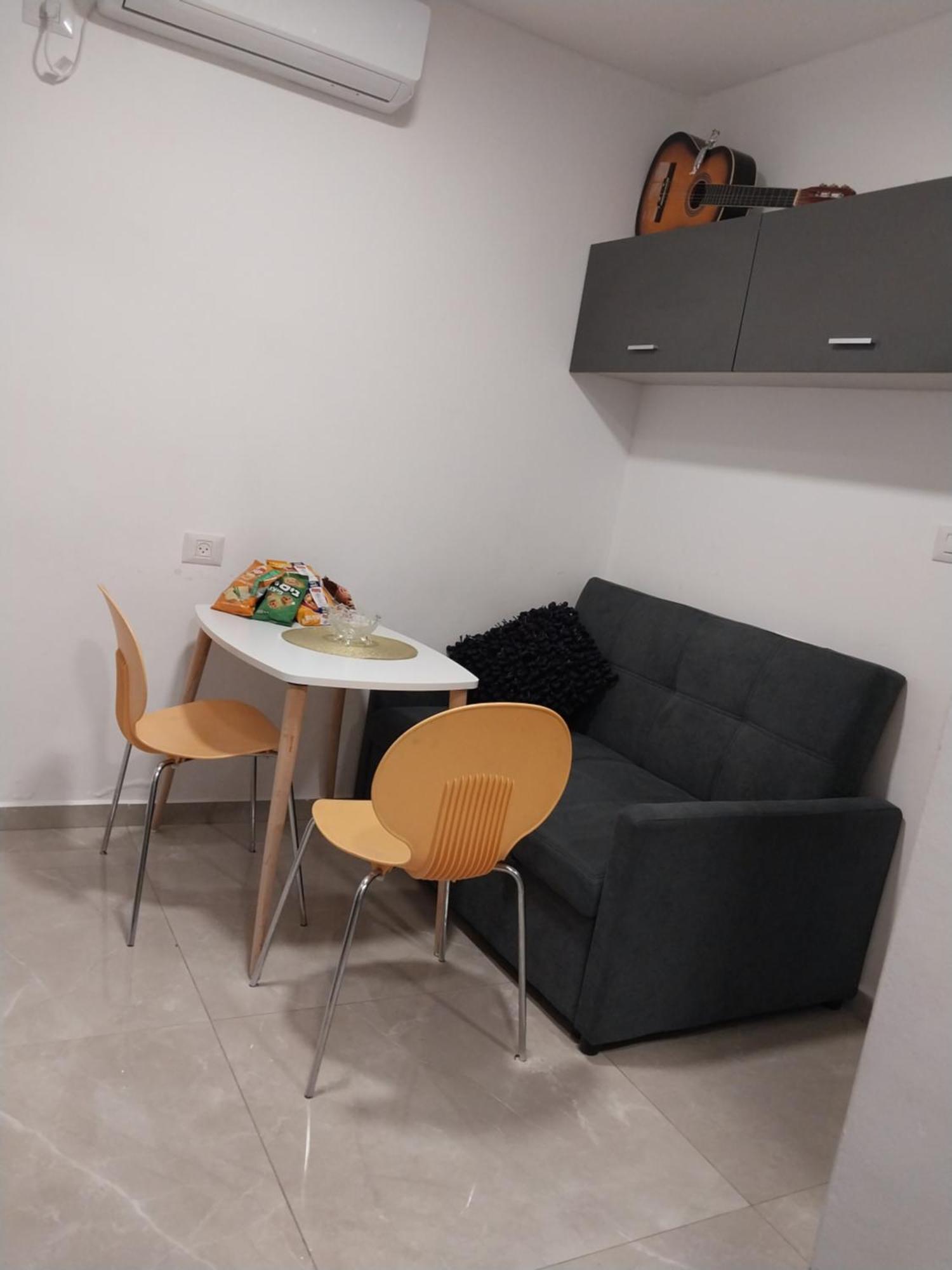 Appartement שירת דבורה בבני ברק à Giv'at Shemu'el Extérieur photo
