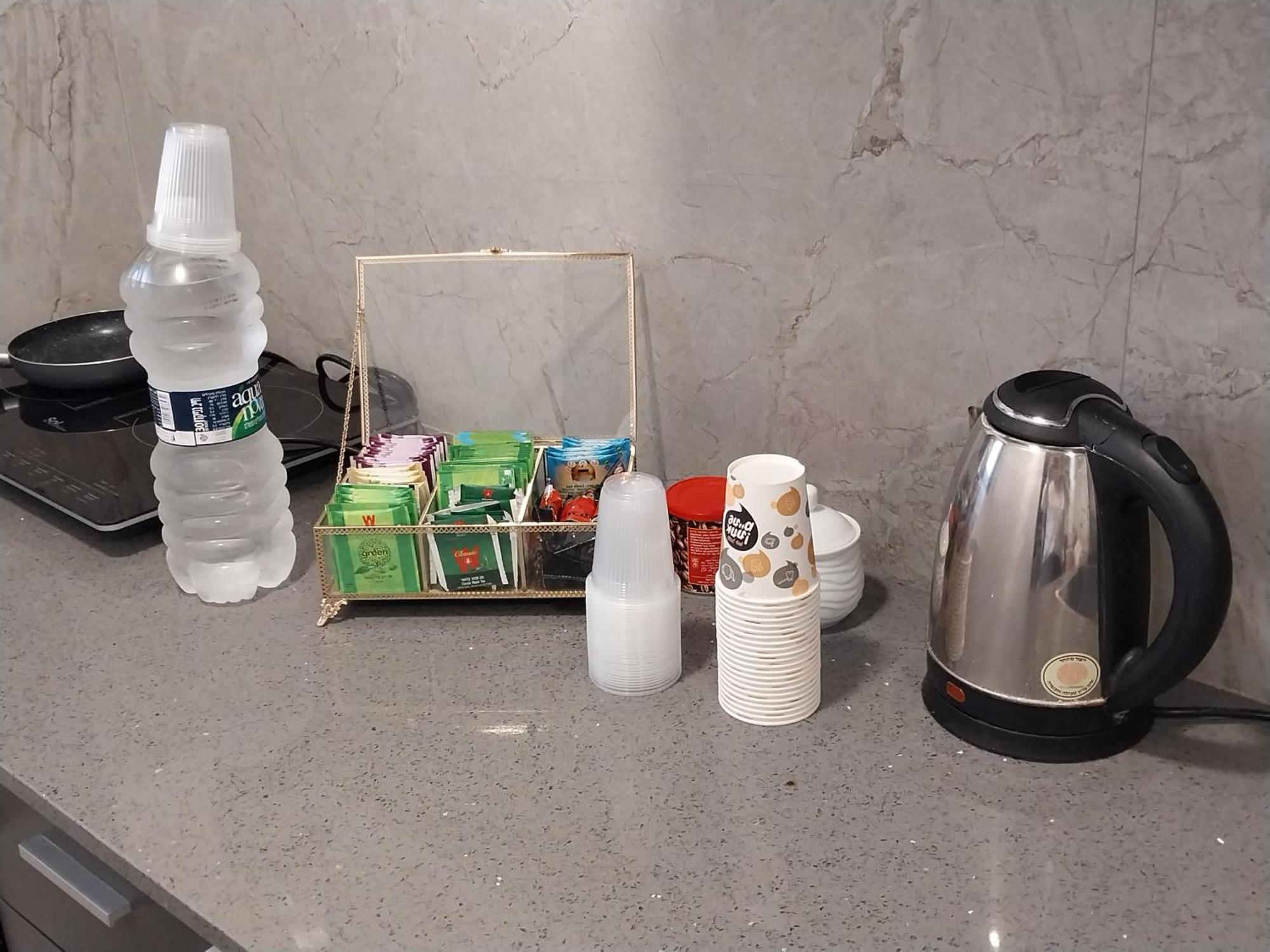 Appartement שירת דבורה בבני ברק à Giv'at Shemu'el Extérieur photo